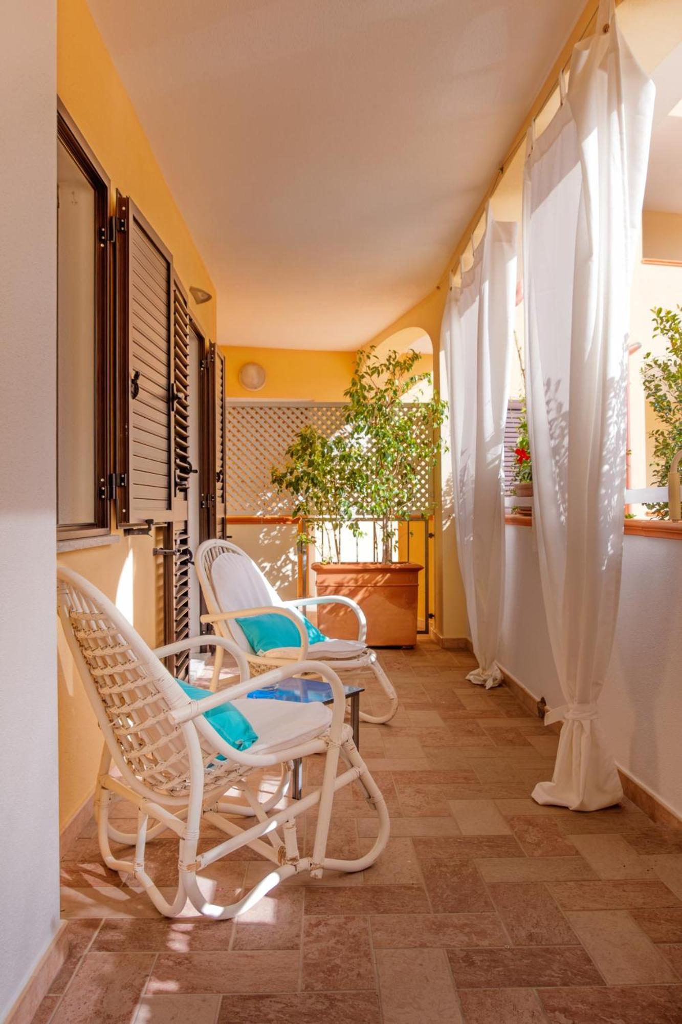 Orosei Home Holidays - I Fiori מראה חיצוני תמונה