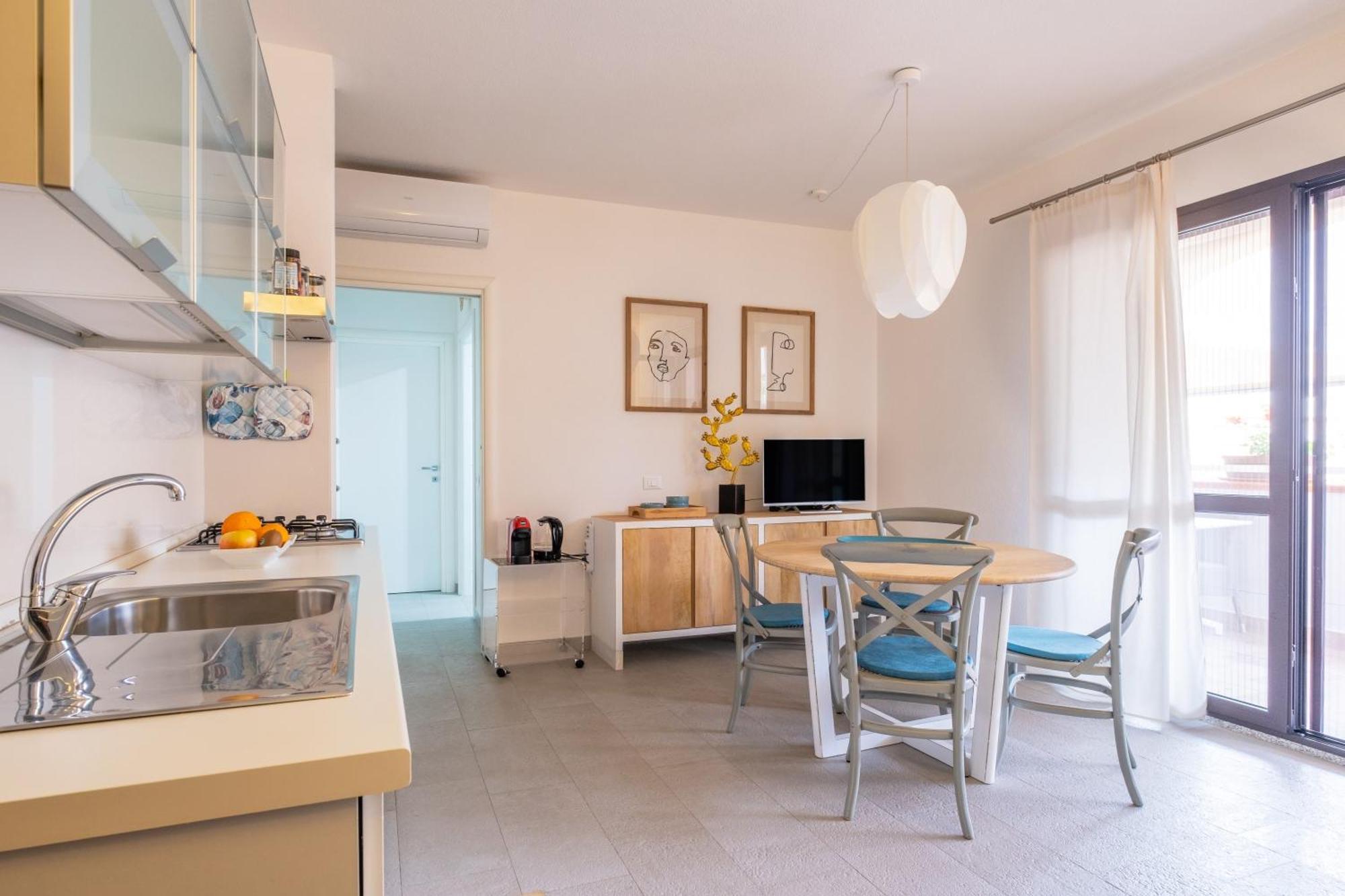 Orosei Home Holidays - I Fiori מראה חיצוני תמונה